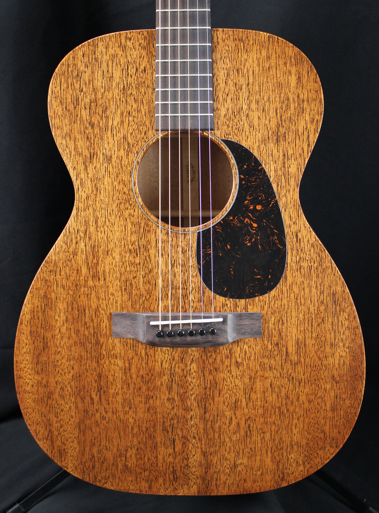 Martin 00-15M Mahogany Acoustic Guitar Natural w/Gigbag