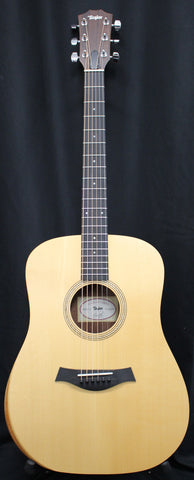 Taylor Academy 10 Dreadnought Acoustic Guitar w/Gigbag