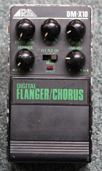 ギター ARIA DM-X10 DIGITAL Flanger / Chorus Aria DM-X10 Digital Chorus / Flanger Rare Vintage Guitar