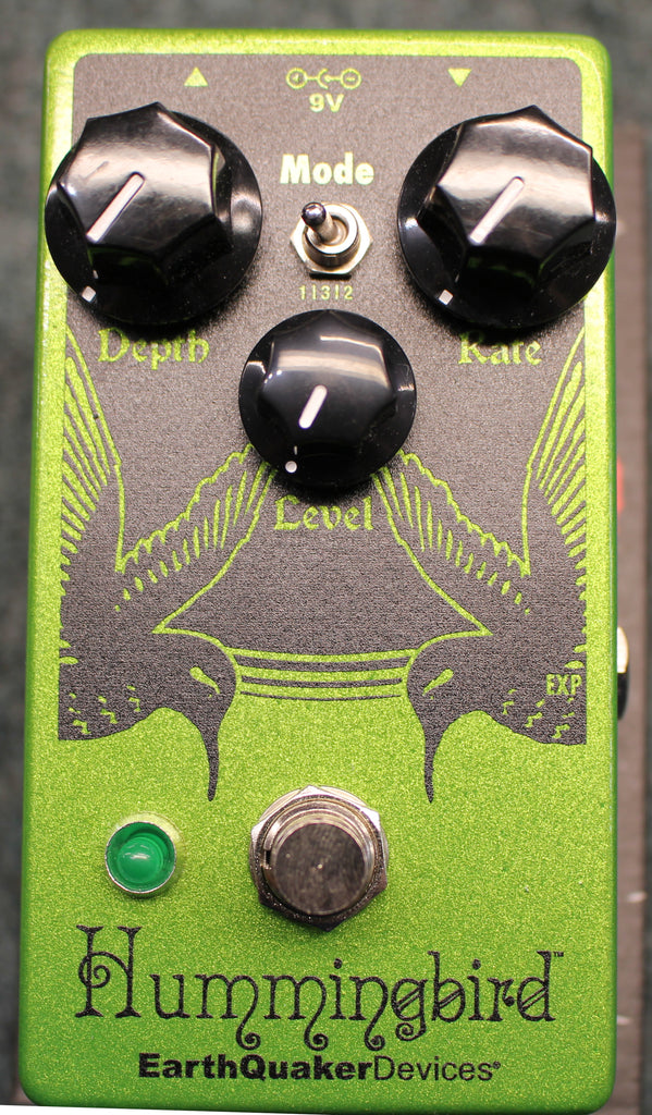 Earthquaker Devices Hummingbird Repeat Percussions Tremolo Guitar Effects Pedal