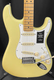 Fender Player II Stratocaster Maple Fingerboard Electric Guitar Hialeah Yellow 7lbs 12oz