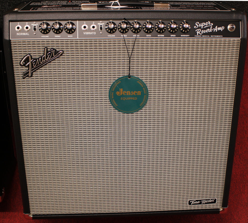Fender Tone Master Super Reverb 4x10 Guitar Amplifier w/Footswitch & Cover
