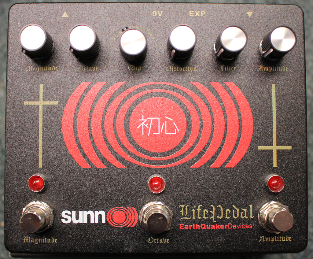 EarthQuaker Devices Sunn O))) Life Pedal V3 Distortion/Bendable Analog Octave Up/Booster Effects Pedal Black