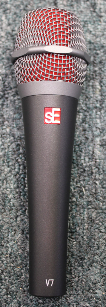 sE Electronics V7 Dynamic Handheld Microphone