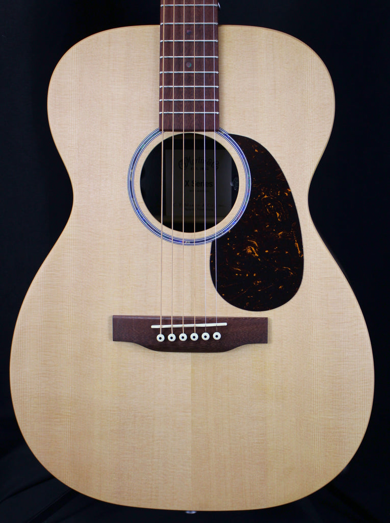 Martin X-Series 00-X2E Acoustic Electric Guitar Natural w/Gigbag