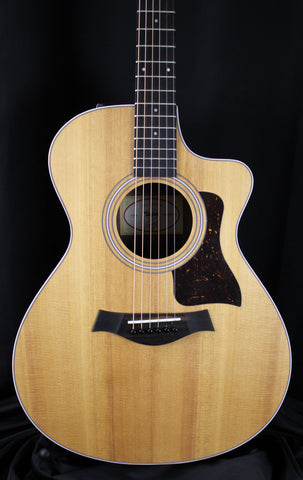 Taylor 212ce Grand Concert Acoustic-Electric Guitar Satin Natural w/Soft Case