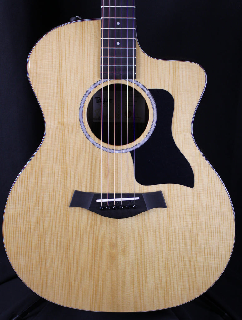 Taylor 214ce Plus Grand Auditorium Acoustic-Electric Guitar Natural Gloss w/AeroCase