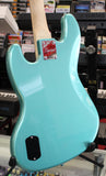 Squier Affinity Active Jazz Bass Electric Bass Guitar Mystic Seafoam Green