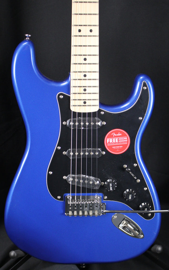 Squier Affinity Stratocaster Maple Fretboard Electric Guitar Lake Placid Blue
