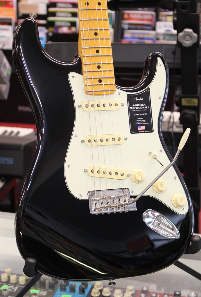 Fender American Professional II Stratocaster Electric Guitar Black w/Case