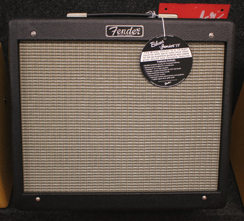 2025 Fender Blues Junior IV 15 Watt 1x12 Tube Guitar Combo Amp w/Footswitch Black