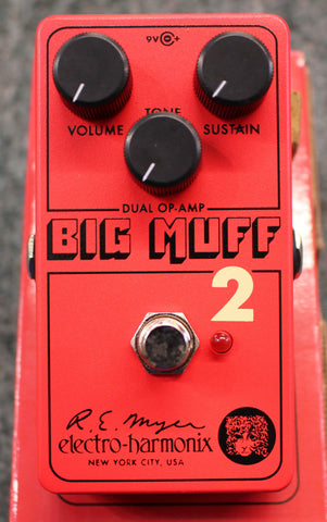 Electro-Harmonix Big Muff Pi 2 Fuzz Red Guitar Effects Pedal w/Box