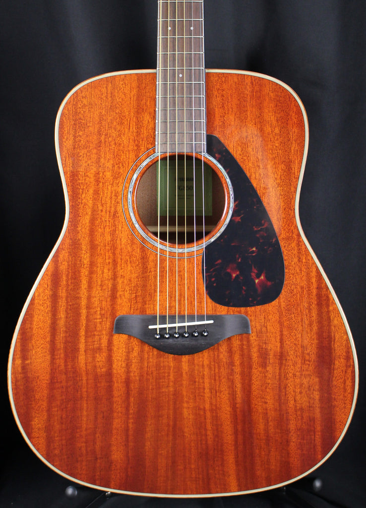 Yamaha FG850 Mahogany Dreadnought Acoustic Guitar Natural