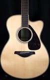 Yamaha FSX830C Small Body Acoustic-Electric Guitar Natural