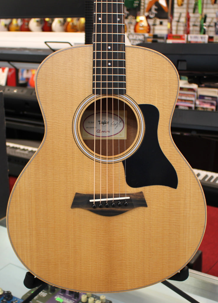 Taylor GS Mini Spruce Sapele Acoustic Guitar Natural w/Soft Case