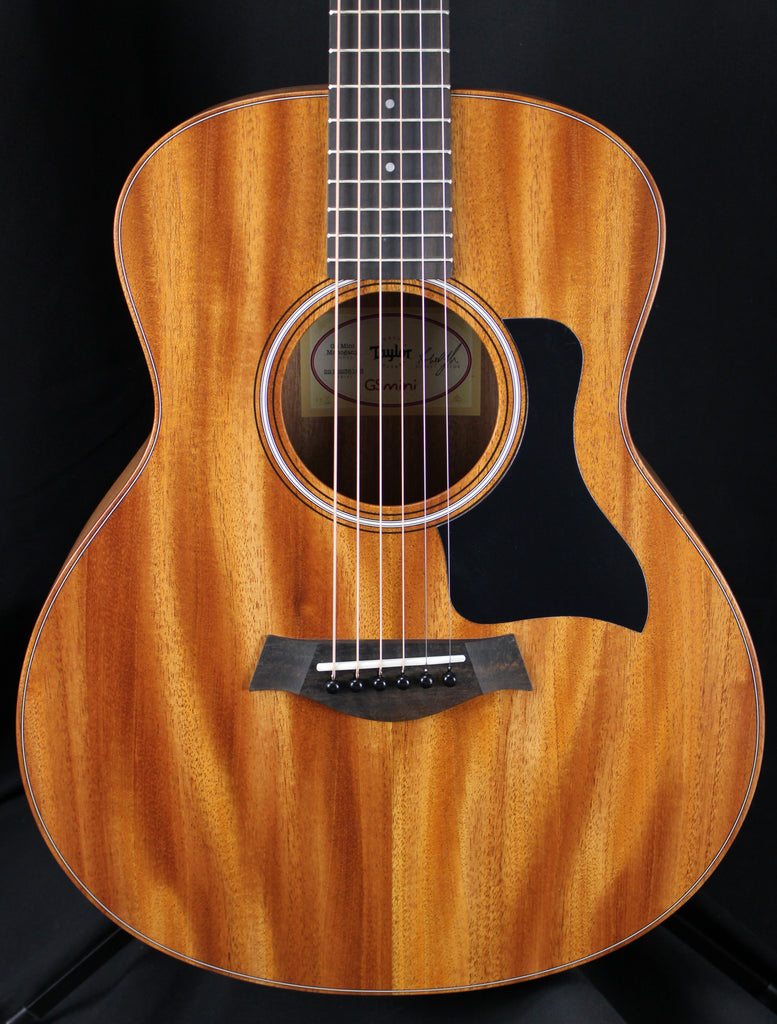 Taylor GS Mini Mahogany Acoustic Guitar Natural w/Gigbag