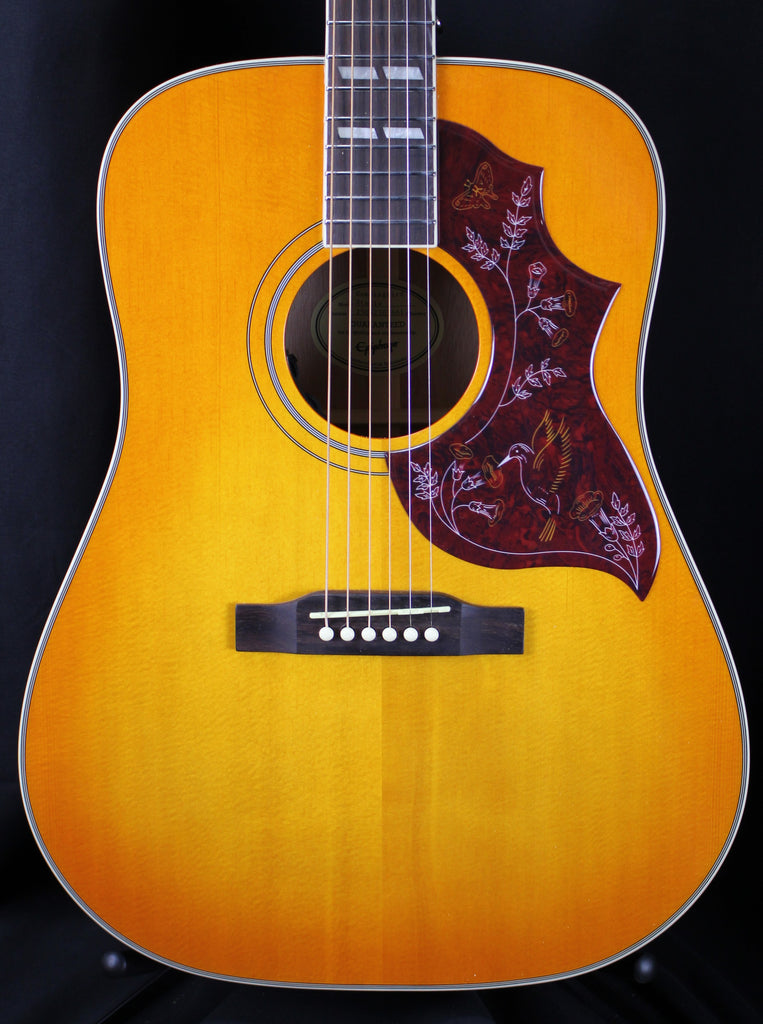 Epiphone Hummingbird Studio Acoustic Electric Guitar Heritage Cherry Sunburst w/Gigbag