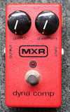 MXR M-102 Dyna Comp Compressor Guitar Effects Pedal USED