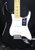 Fender Player II Stratocaster Maple Fingerboard Electric Guitar Black