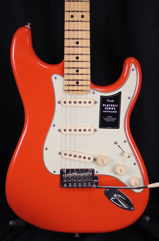 Fender Player II Stratocaster Maple Fingerboard Electric Guitar Rallye Orange
