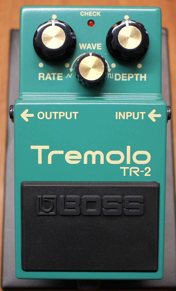Boss TR-2 Tremolo Guitar Effects Pedal
