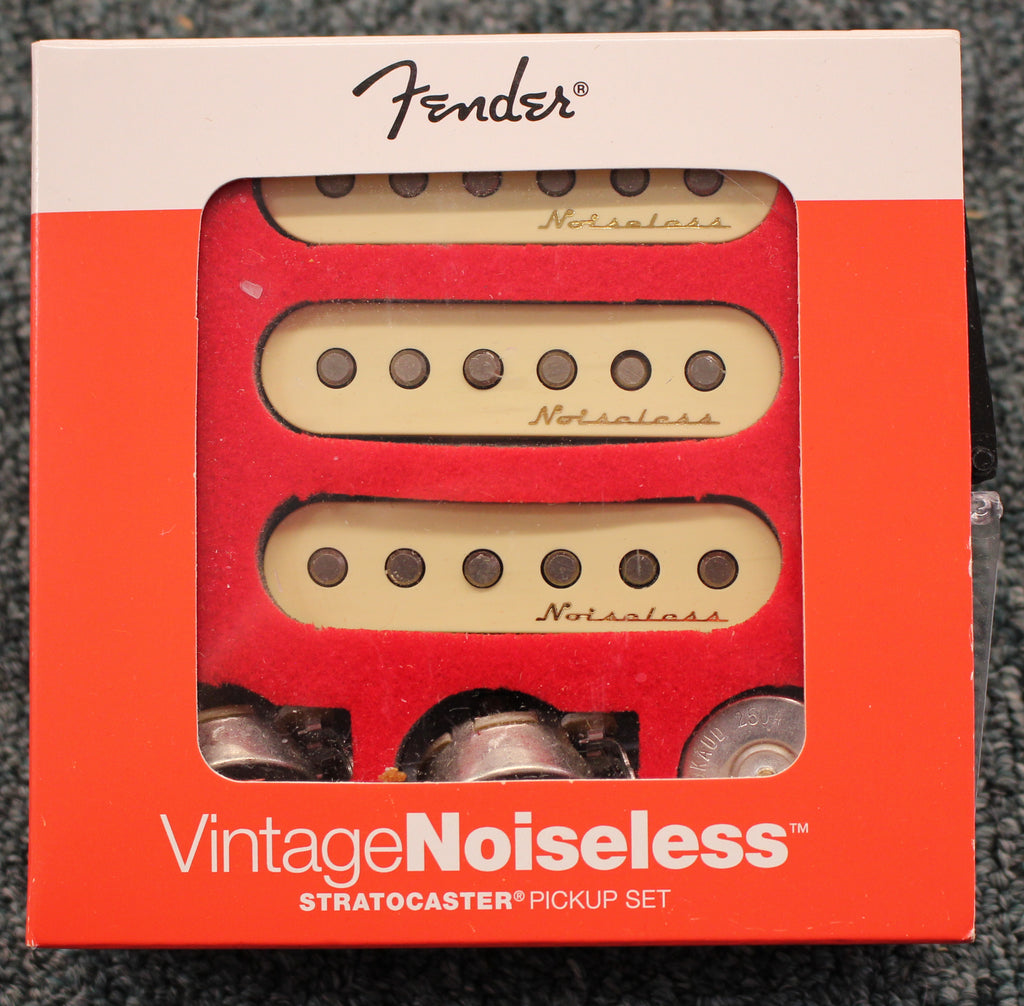Fender 099-2115-000 Vintage Noiseless Stratocaster Pickup Set Aged White