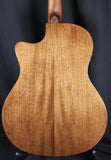 Washburn Woodline WLO10SCE Acoustic-Electric Guitar Natural