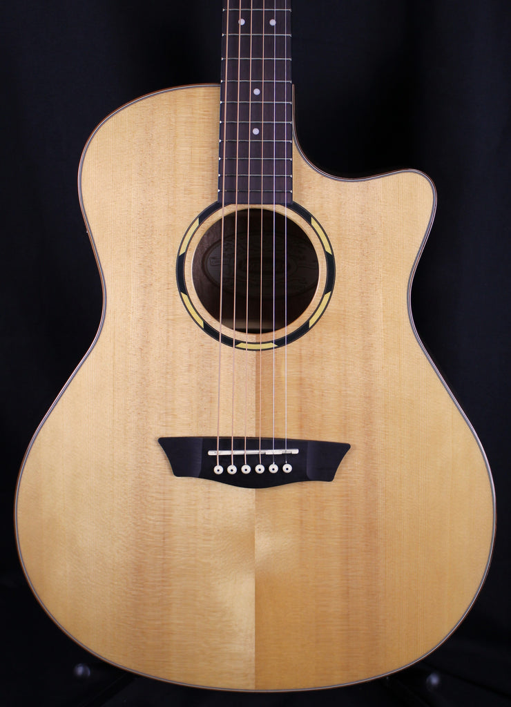 Washburn Woodline WLO10SCE Acoustic-Electric Guitar Natural