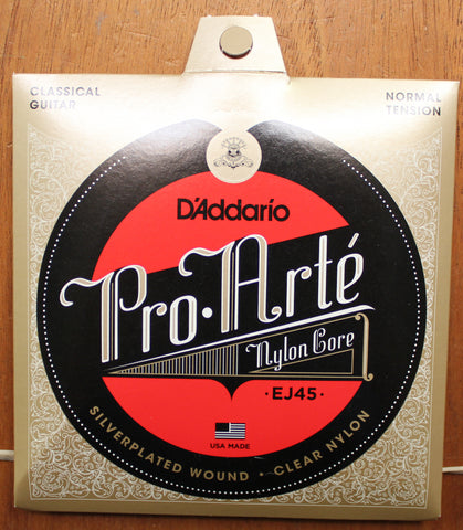 D'Addario EJ45 Pro-Arte Normal Tension Nylon Silverplated Classical Guitar String Set