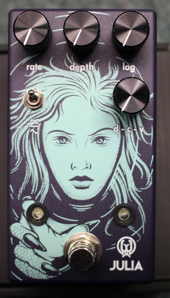Walrus Audio Julia Analog Chorus/Vibrato V2 Effects Pedal – Dr. Guitar Music