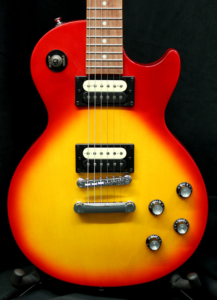 Epiphone Les Paul Studio E1 Electric Guitar Heritage Cherry Sunburst